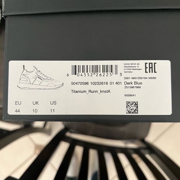 Boss titanium men’s running shoes - Picture 11 of 11